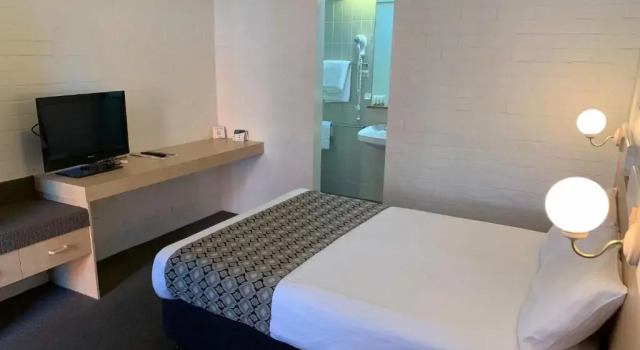 Номер Economy Comfort Inn Gateway Tamworth