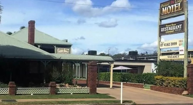 Pioneer Lodge Motel, Rezervasyon Motel Kingaroy Queensland