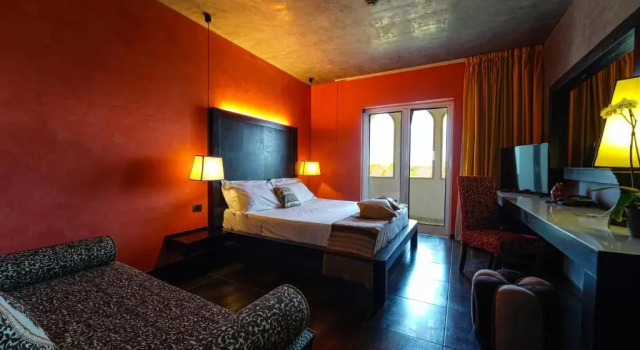 Семейный номер Standard с балконом Resort Baia dei Turchi Adults Only