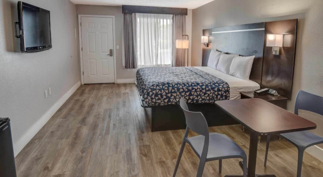 Двухместный номер Standard Econo Lodge Sevierville-Pigeon Forge on the River