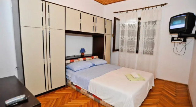 Apartments Ivica & Andriana