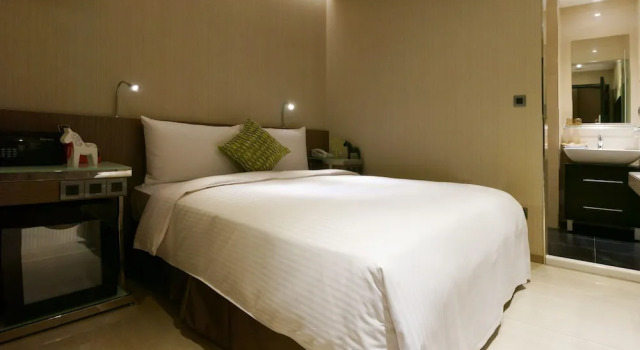 Run of House Beauty Hotels Taipei - B7 Journey