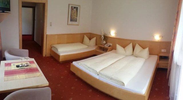 Hotel Garni Bergland, Забронировать Отель Отели Тироля 3 звезды, 3*
