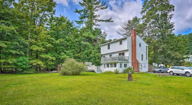 Woodstock Getaway w/ Hot Tub ~ 2 Mi to Dtwn!, Buchen Sie Ferienhaus  