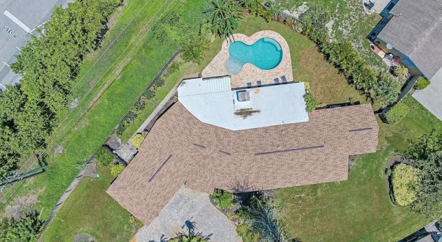 Коттедж Paradise Palace 4 Bedroom Home by RedAwning