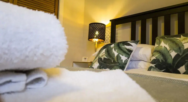 Castlehill Apartment, Забронировать Апартаменты/квартира Отели Центральной Шотландии с парковкой, Парковка