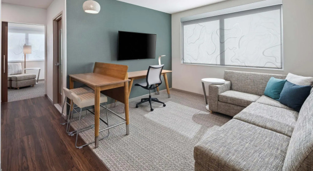 Двухместный люкс Executive c 1 комнатой Element by Marriott Bloomington Mall of America