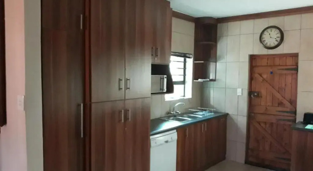 Apartamento cave Overmeer