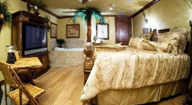Two Hearts Inn