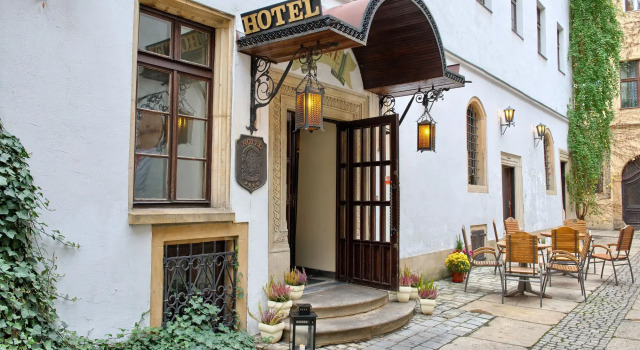 Hotel Dwór Polski, Забронировать Отель Старе Място 