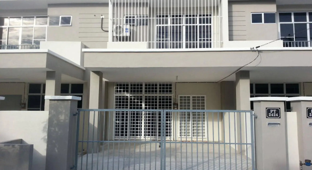 Homestay Muaz, Rezervovat Hotel Hotely v Terengganu s parkováním, Parkování