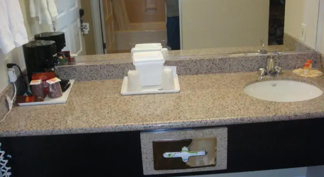 Номер Standard The Miramar Inn