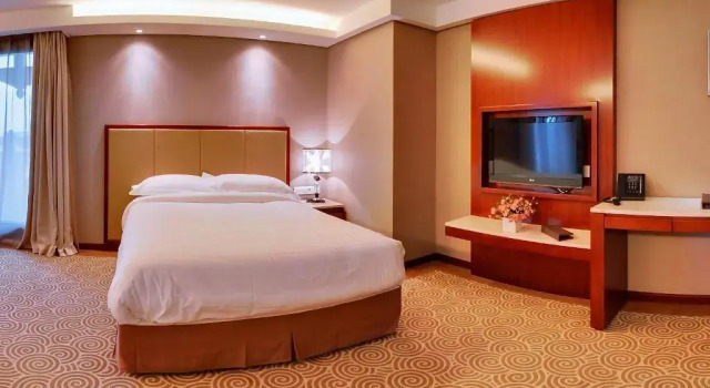 Семейный номер Standard Hôtel Huatian Chinagora