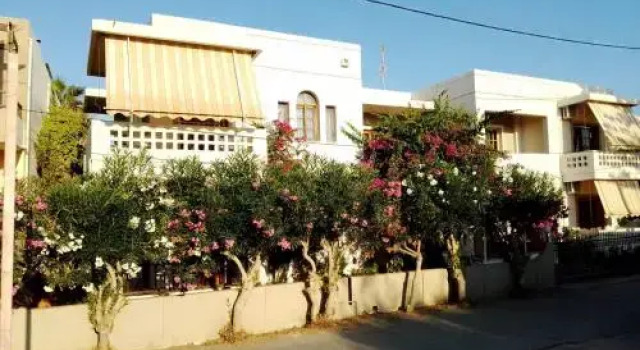 Irini Apartments
