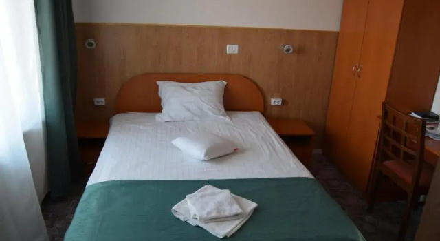 Camera Standard Pension Larisa