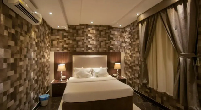 Люкс Deluxe Evan Serviced Apartments in Al Muruj District