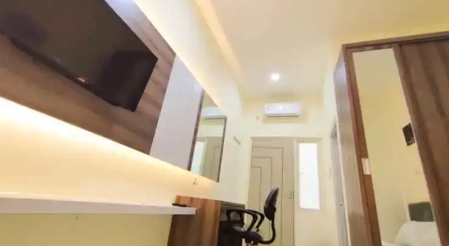 La Tana Hotel, Book Hotel Cheap Hotels in Gubeng
