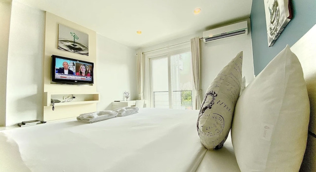 Двухместный номер Superior The Palms Residence - SHA Extra Plus