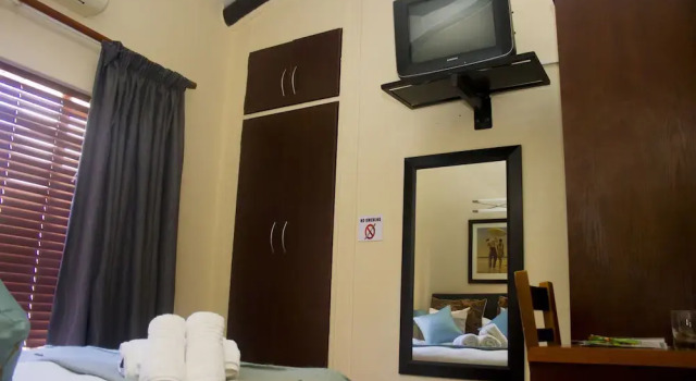 Echo Garden Guesthouse, Забронировать Гостевой дом Отели Северо-Западной провинции с завтраком, Завтраки