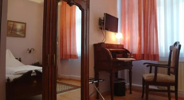 Одноместный номер Standard Hotel Weisses Haus