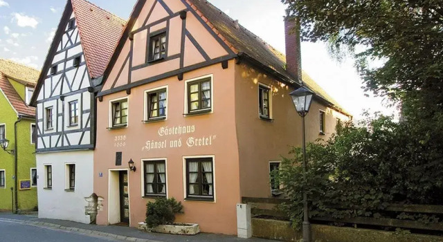 Hotel-Gasthof Zur Post, Reserva ahora Hotel Velburg 