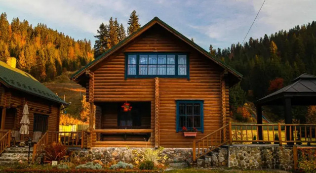 Семейный люкс Hotel Khatky Ruslany