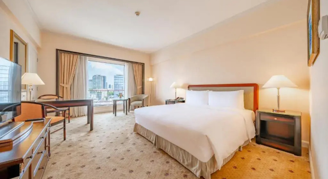 Номер Deluxe с видом на город Lotte Hotel Saigon