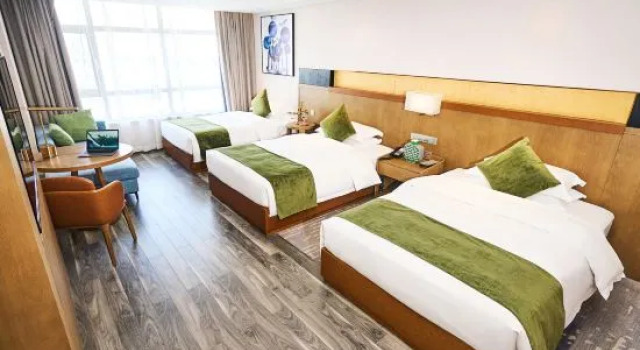Трёхместный семейный номер Standard Quality Hotel Zhangye