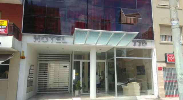 770Hotel, Rezervovat Hotel La Perla 