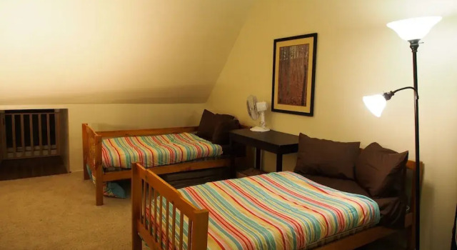 White Pines Silvertown 3-Bedroom Condo -- Walk to Lower Ski Lifts PCMR, Забронировать Отель Парк-Сити Deer Valley - The Canyons, рядом с Sitka Super Park
