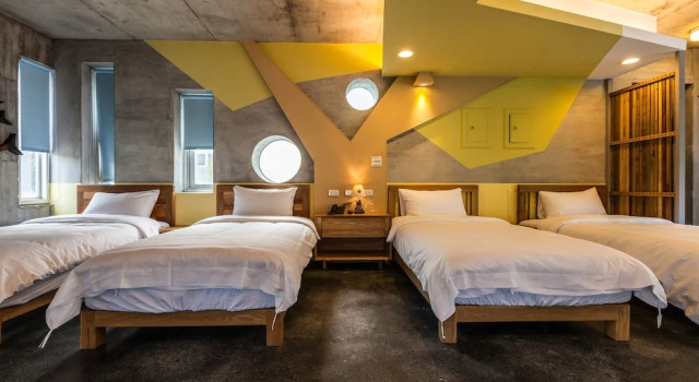 Deluxe cvadruplă cameră mansardă Yu Peng Villa