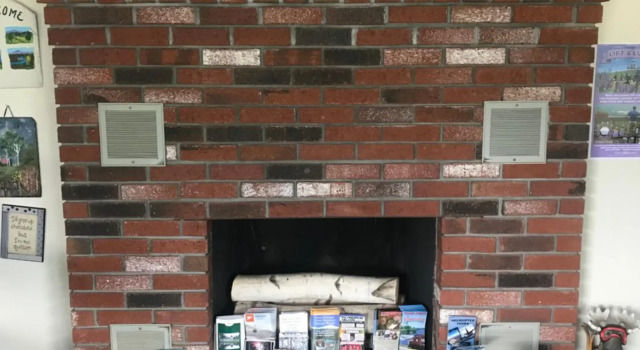 Four Seasons Motor Inn, Rezerwuj Hotel Hotele w New England z basenem, Basen