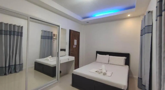 Люкс Deluxe Livewire Planet Suites