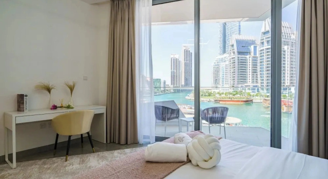 Lavish 2BR with Balcony-Full Marina View, Забронировать Апартаменты/квартира Отели Эмирата Дубая с парковкой, рядом с Торговый центр The Beach, Парковка
