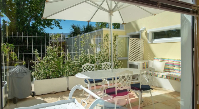 Полулюкс Superior Constantia Cottages