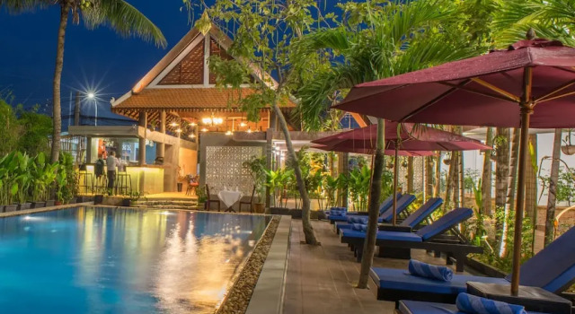 Номер Deluxe Naga Gate Boutique Hotel
