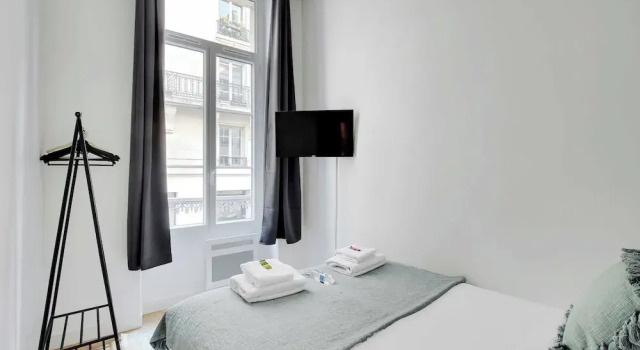 Cosy Apartment - 2br/6p- Strasbourg-saint-denis, Забронировать Апартаменты/квартира Париж Иль-де-Франс, рядом с Станция метро Rambuteau