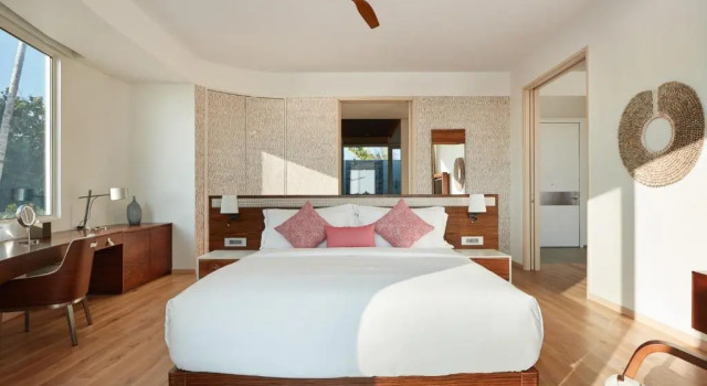Резиденция с бассейном Beach с 2 комнатами Jumeirah Olhahali Island Maldives