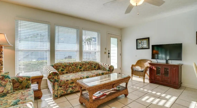 Коттедж Southwind Condo Rentals by Panhandle Getaways