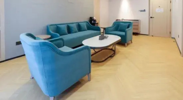 Comfort Suite Yangzi Hotel