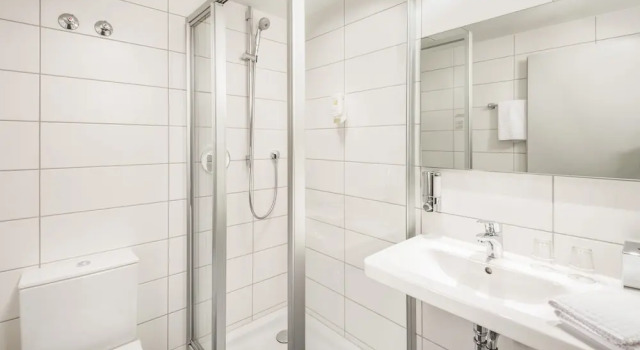 Трёхместный номер Standard viavelo house am Seepark