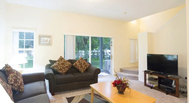 Vacation Townhouse Close to Disney Em8564