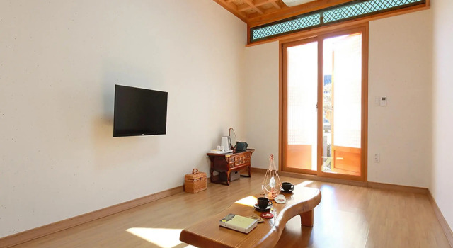 Cheonggong Hanok Stay