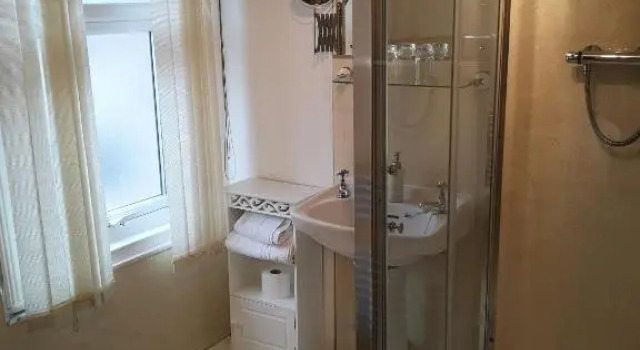Номер Comfort East Mount House