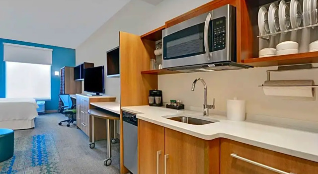 Студия для гостей с ограниченными возможностями передвижения Home2 Suites by Hilton Fort Myers Colonial Blvd