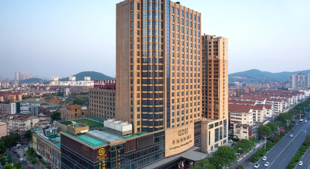 Люкс Presidential Bairun Zhenjiang International Hotel