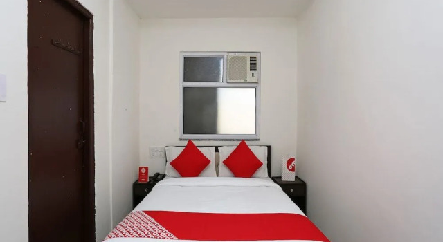 OYO 19660 Hotel 7 Days