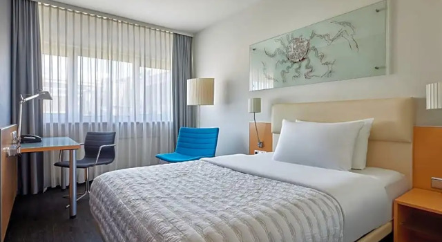 Номер Superior Le Méridien Frankfurt