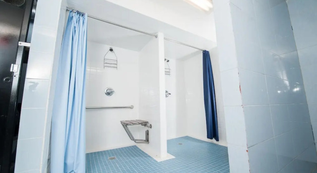 Кровать в общем номере (мужской номер) New York City Summer Dorms - Hostel