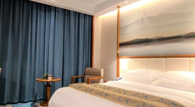 Люкс Deluxe Chenguang Hotel - Ningbo